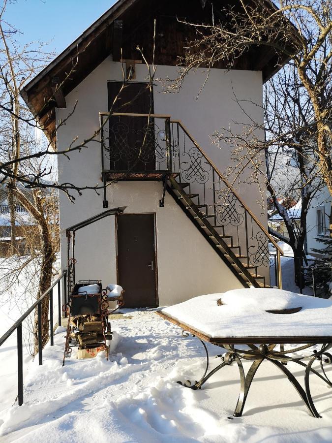 Villa Володар Yaremche Exterior foto